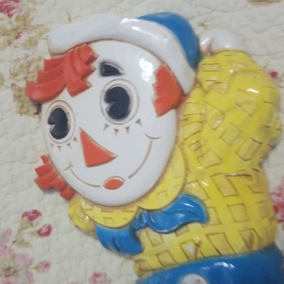 Vintage Raggedy Ann and Andy Wall Decor - Picture 4 of 13